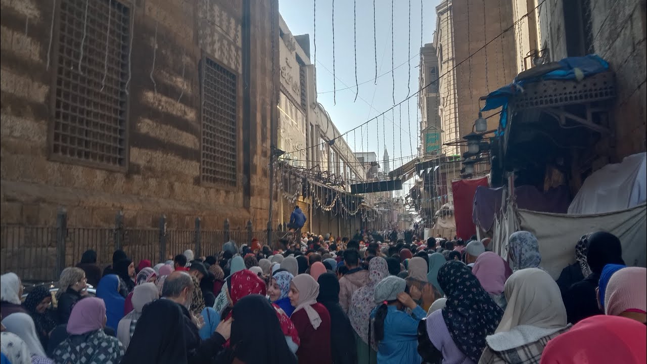 مول علي بخة 😳 ومشتريات يوم الإفتتاح  #علي_بخة الناس موتت بعضها 🙄