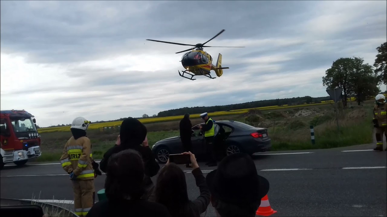 Start helikoptera LPR po wypadku we Wrzoskach .Dojazd karetki pogotowia  i policji 05.24.2021 .