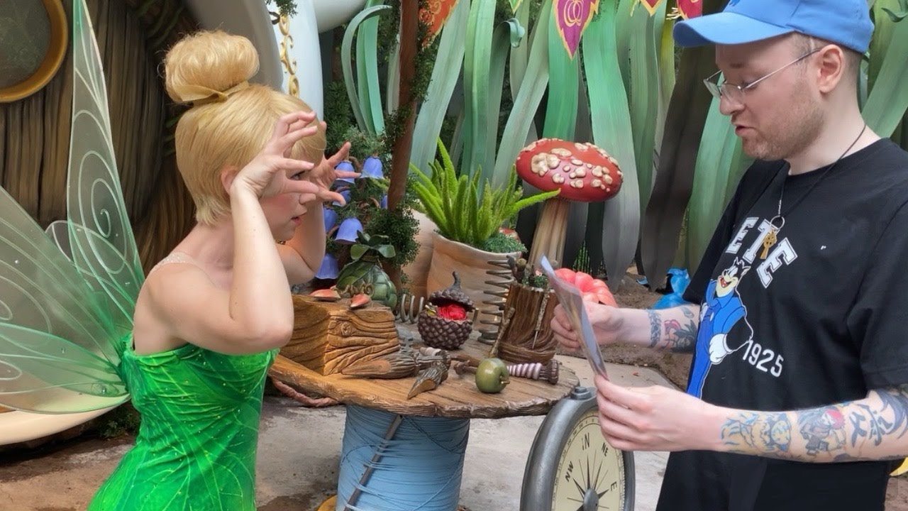Tinkerbell explains her connection to The Nightmare Before Christmas | Meet and Greet @Disneyland