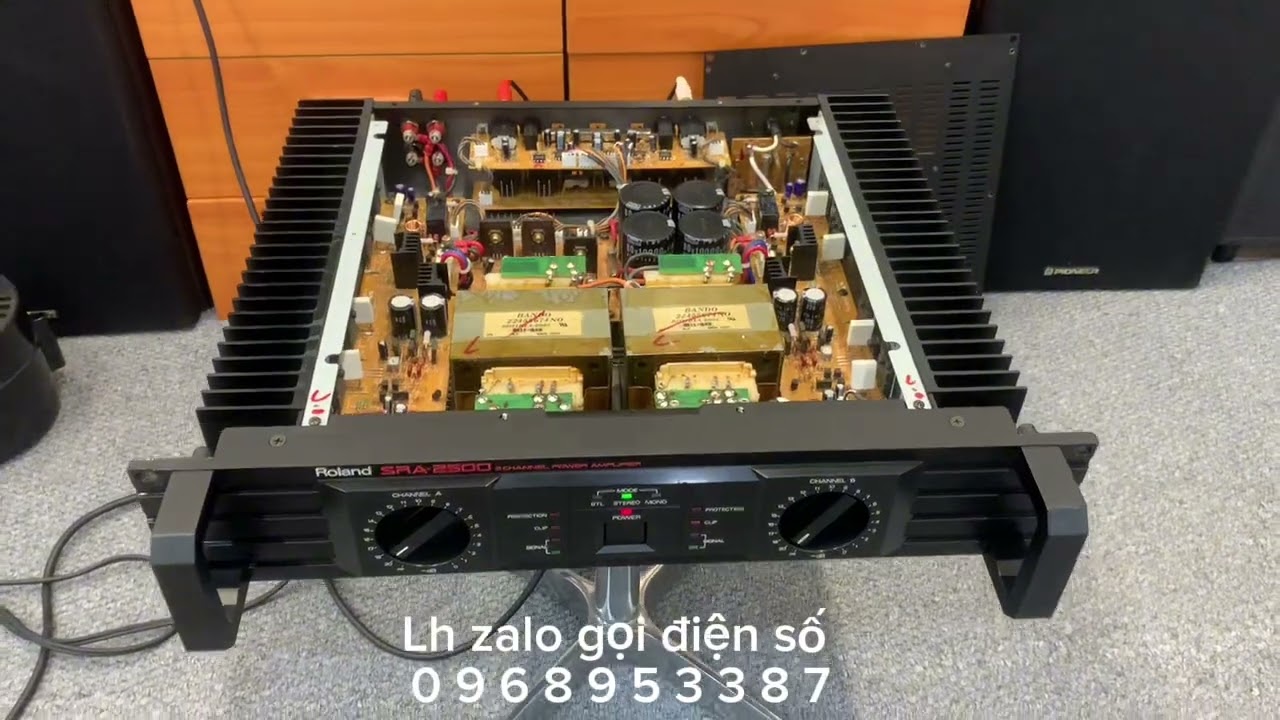 Đẩy Nhật Roland SRA-2500
