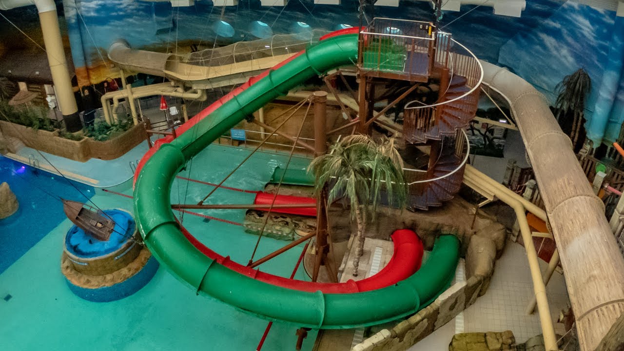 Duelling Dragons SPEED SLIDES at Sandcastle Waterpark