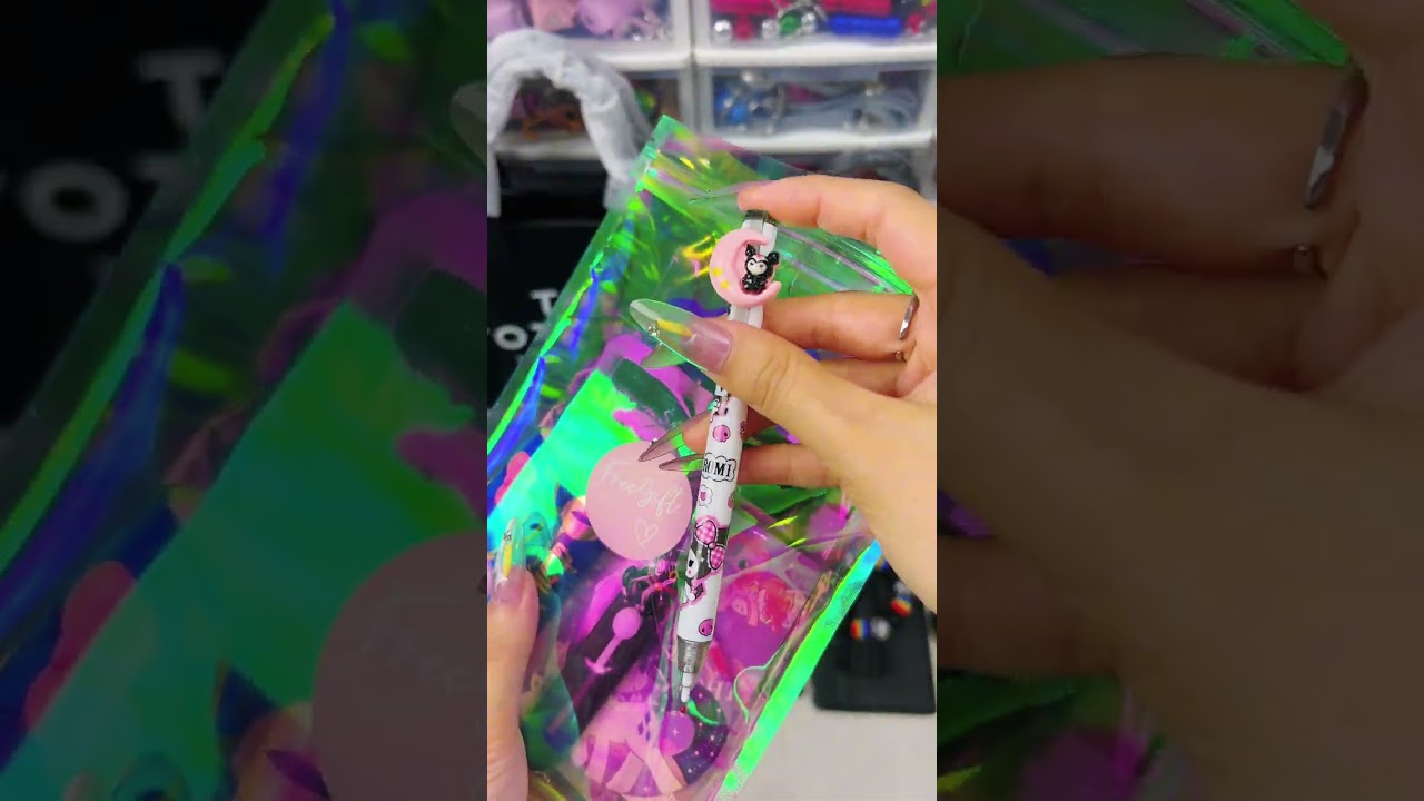 Popular Black LV #asmr #keychain #keyaccessory #mysterybox #safetykeychains #selfdefensekeychain