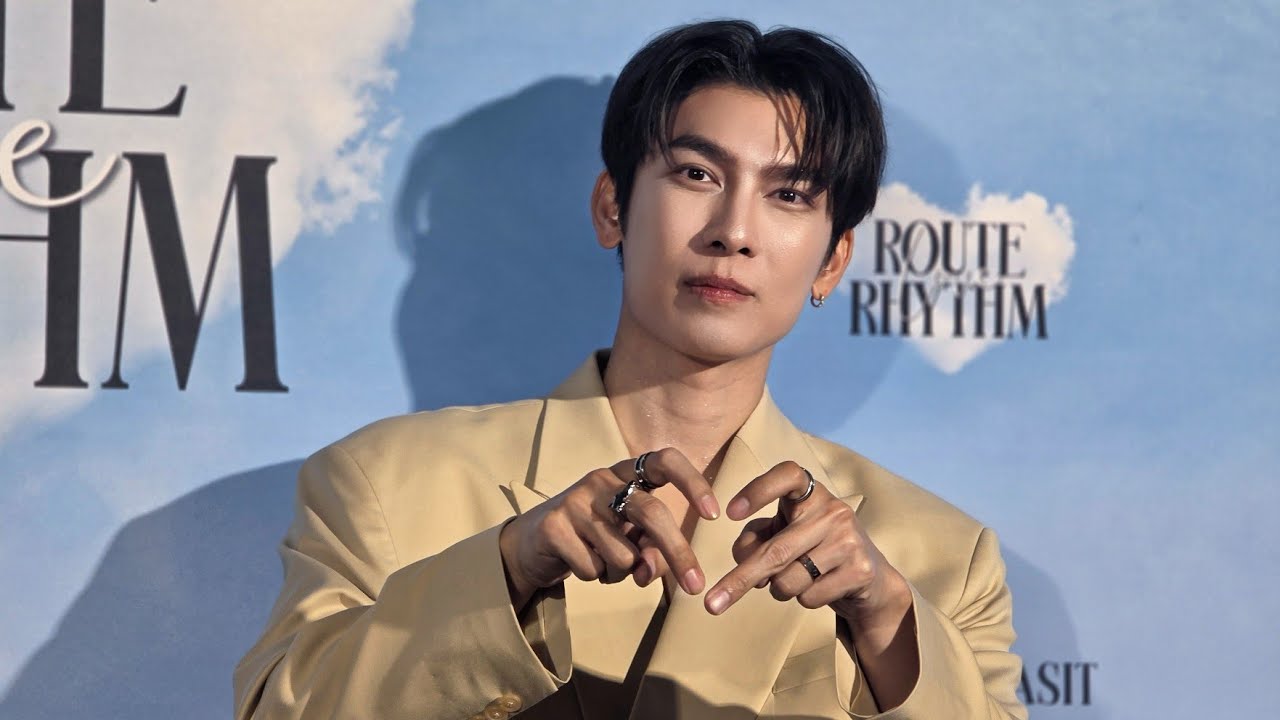 ไลฟ์สัมภาษณ์ :  #มิวศุภศิษฎ์ ในงาน ROUTE LOVE RHYTHM