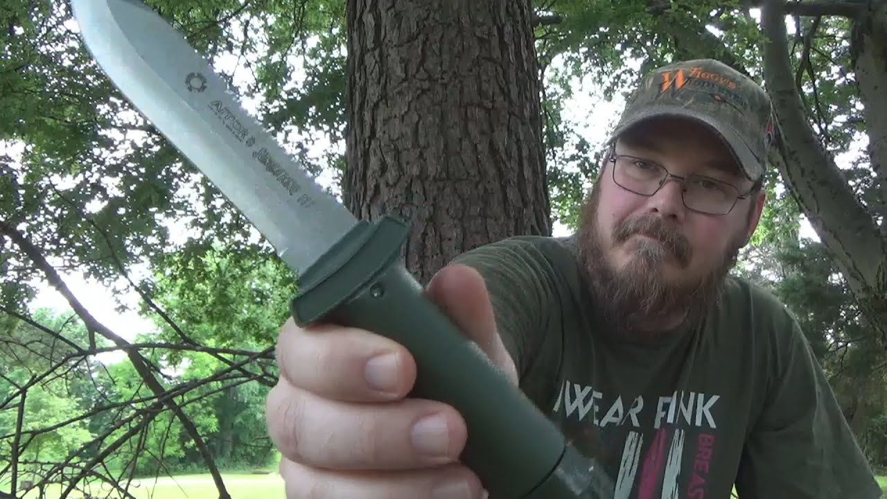 The Aitor Jungle King III Survival Knife and Slingshot