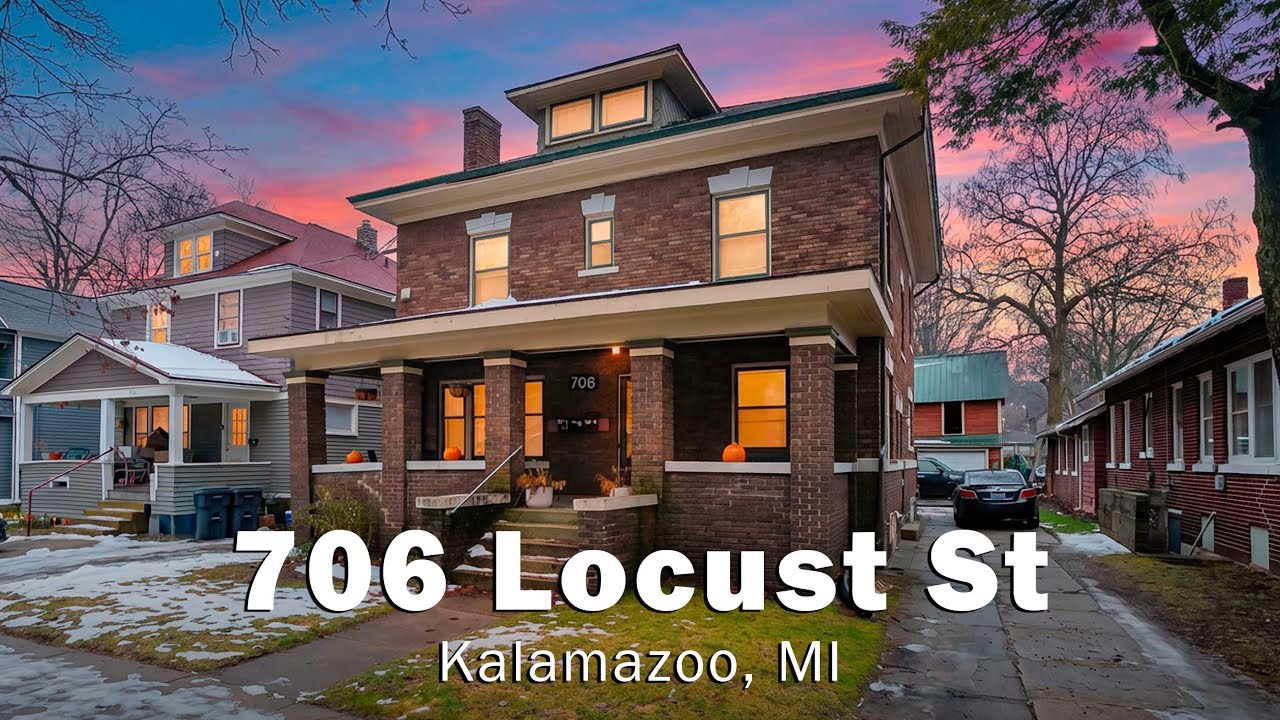 706 Locust St - 3D Video