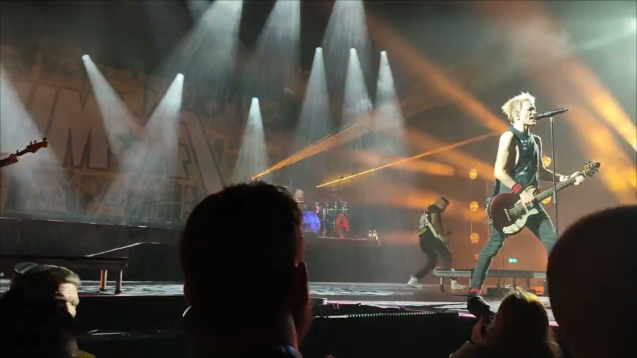Over My Head (Better Off Dead) - Sum 41 Cardiff 2024