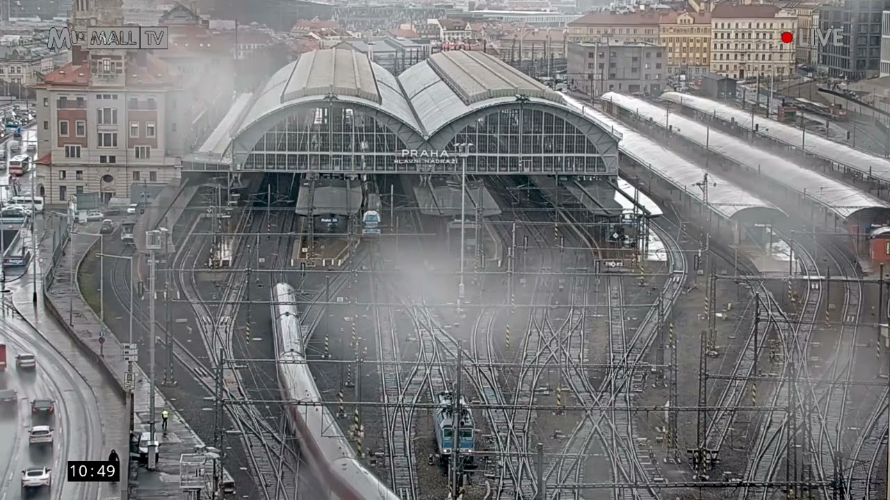 Hlášení Praha hl.n. + Zpoždění + Zrušení několika vlaků + Odklon vlaku RJ 1043, 17.2.2022 2/5