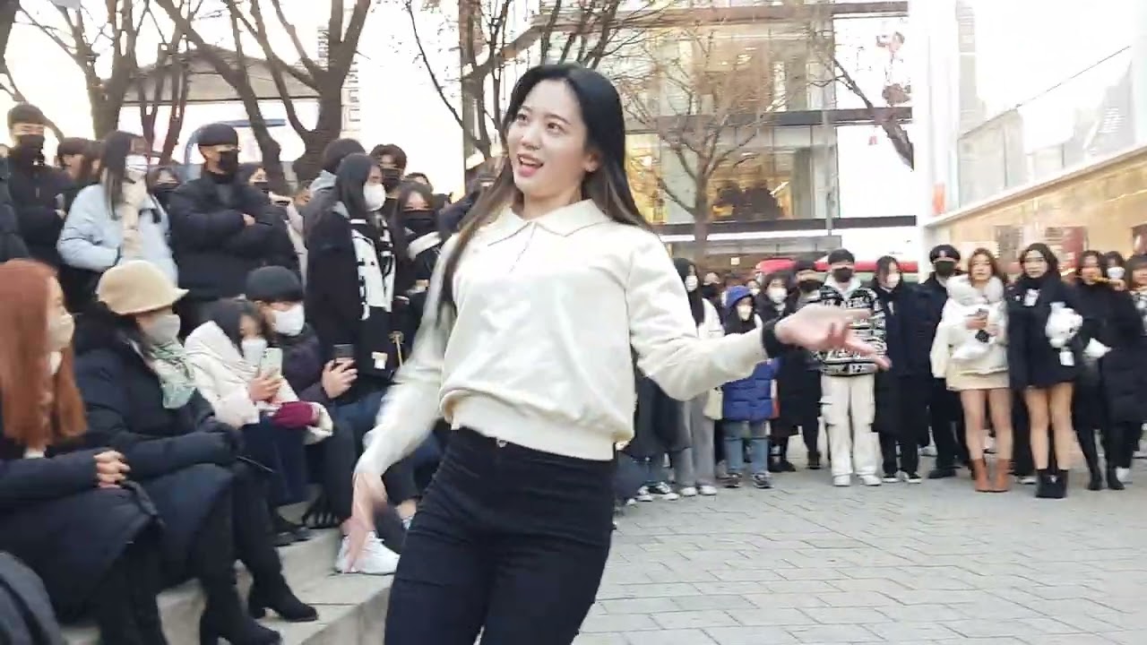 20221224 홍대 전 엠와이엠(MYM) 멤버 (Yu Kagawa 카가와 유-효진) 버스킹 05 - Hush _ miss A