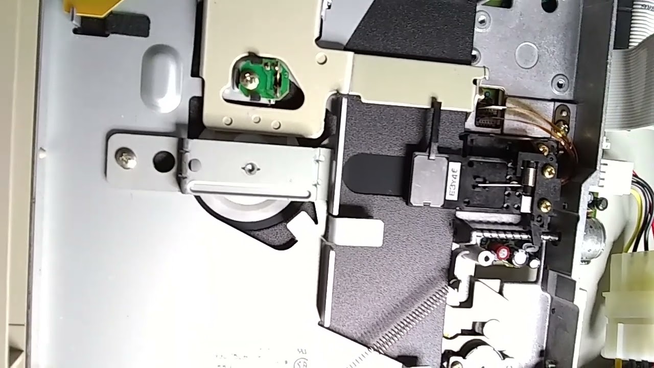 TEAC FD-505 5.25 drive accessing