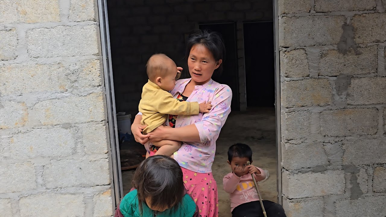 Cập nhật tình hình nhà chị ở cạnh chuồng gà do kênh nguyễn tất thắng giúp đỡ vẫn chưa làm bếp 