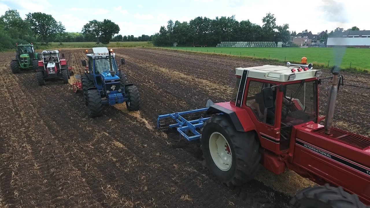 eighties and nineties legends | power sound | FORD | INTERNATIONAL | STEYR | JOHN DEERE |