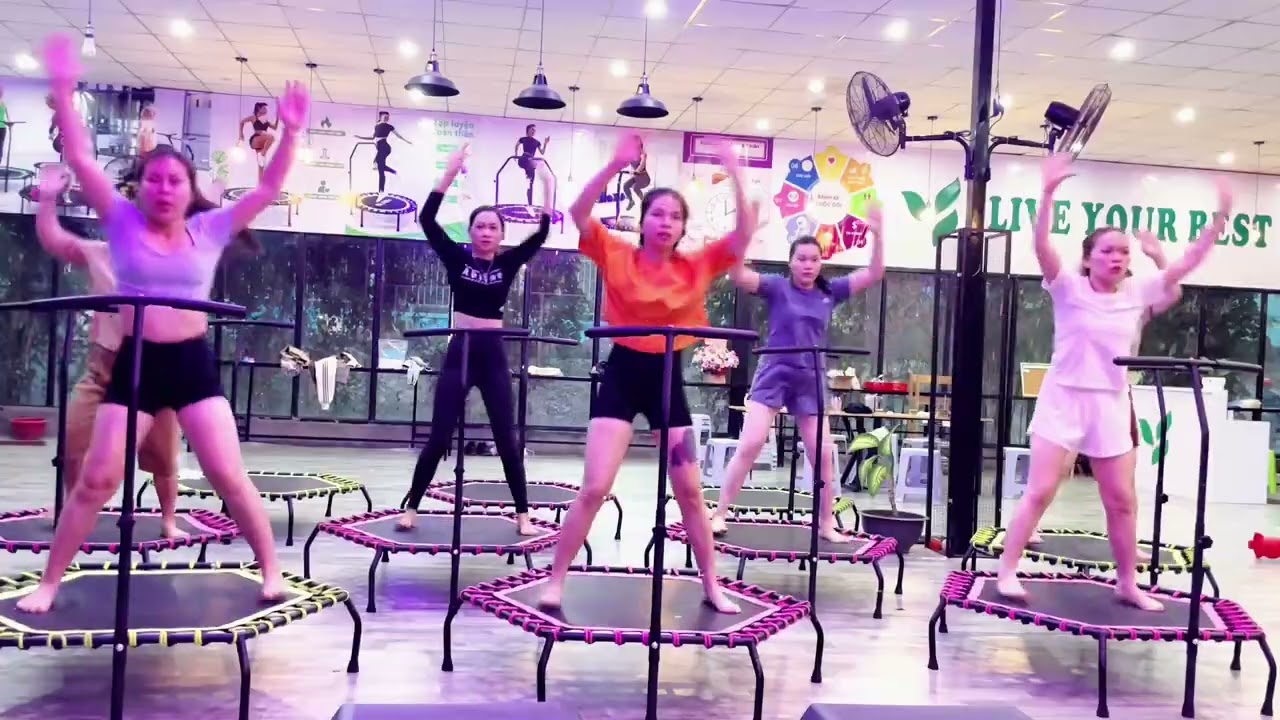NHẢY JUMPING TRAMPOLINE CƠ BẢN
