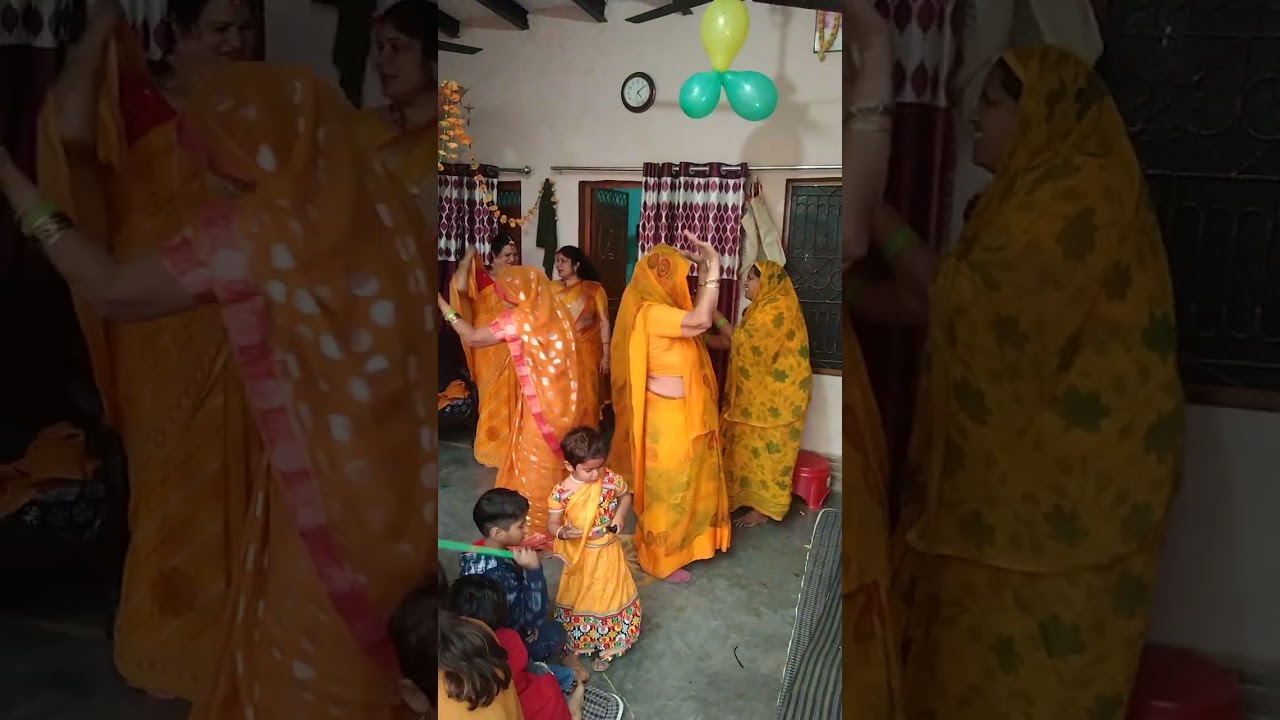Haldi Ki Rasam Mein Full Dhamaka 💛 | Sister Wedding Dance | Emotional Moments