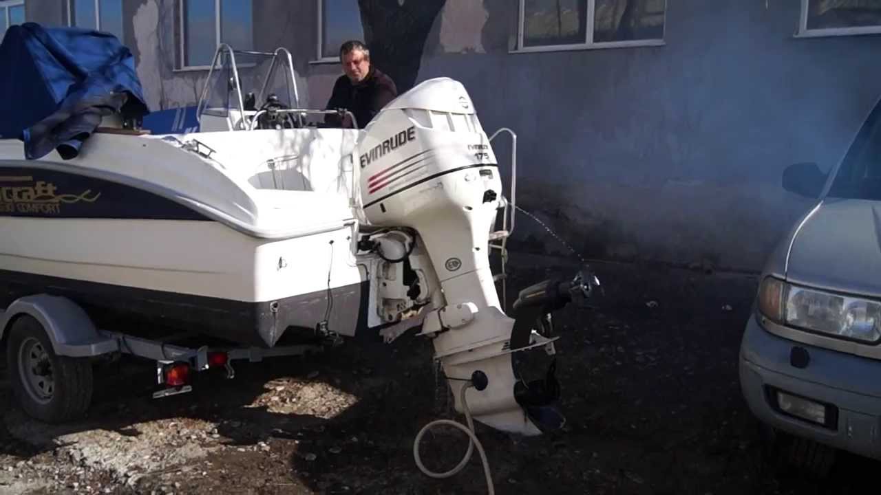 Starting up an Evinrude 175HP 2-stroke