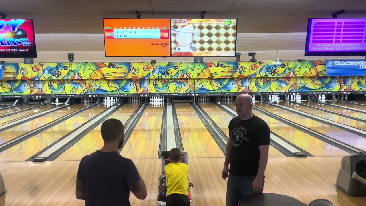 James vs Travis #fyp #bowling #baltimore 