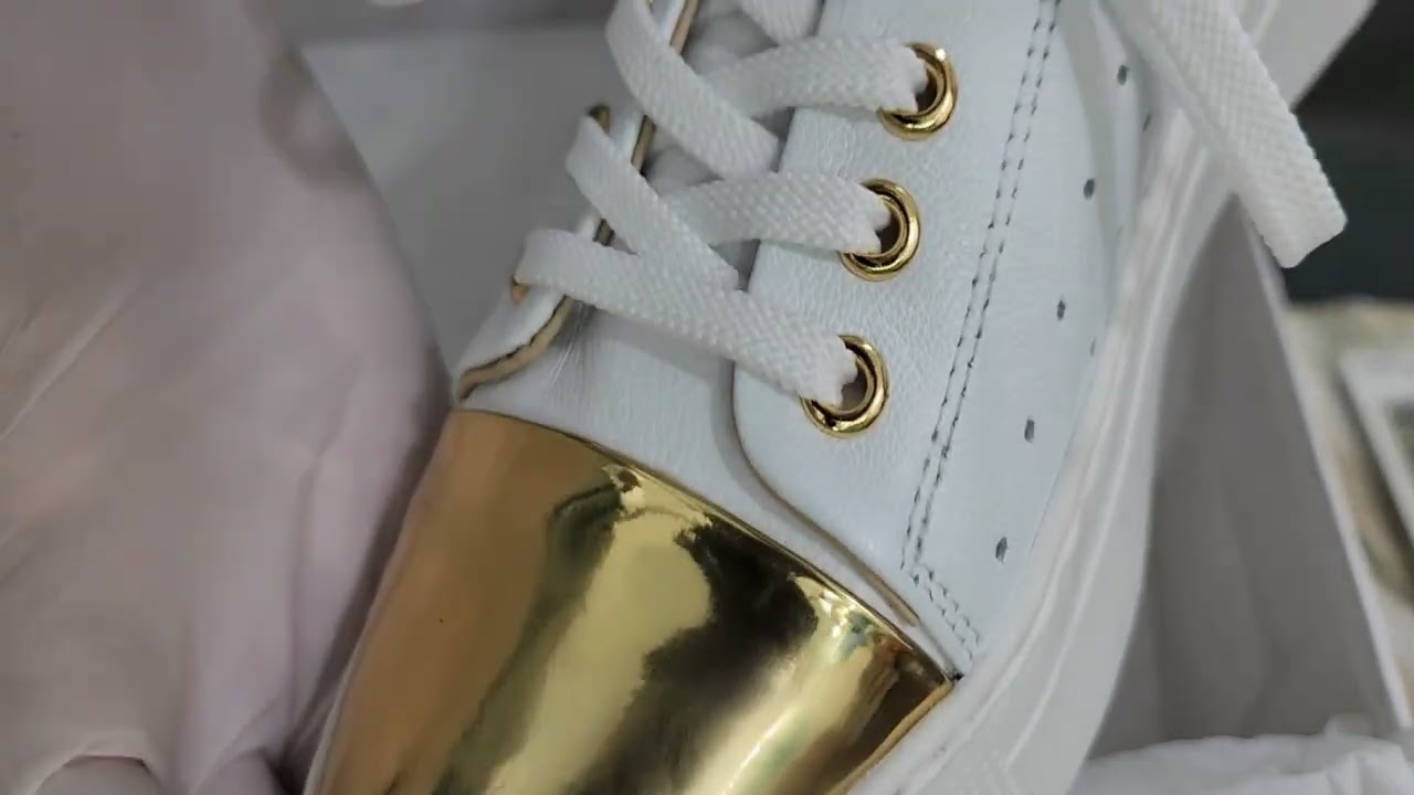 What would Shoeperman do : Xanteshoes Goldenwhite shoetuning shorts