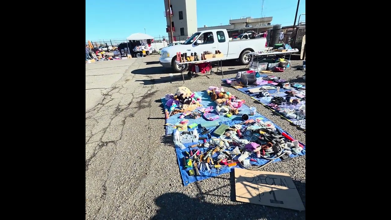 Ultimo Fin De Semana Del 2025 En El Tianguis. Victorville Swapmeet.  Feliz Año 🎉🎊
