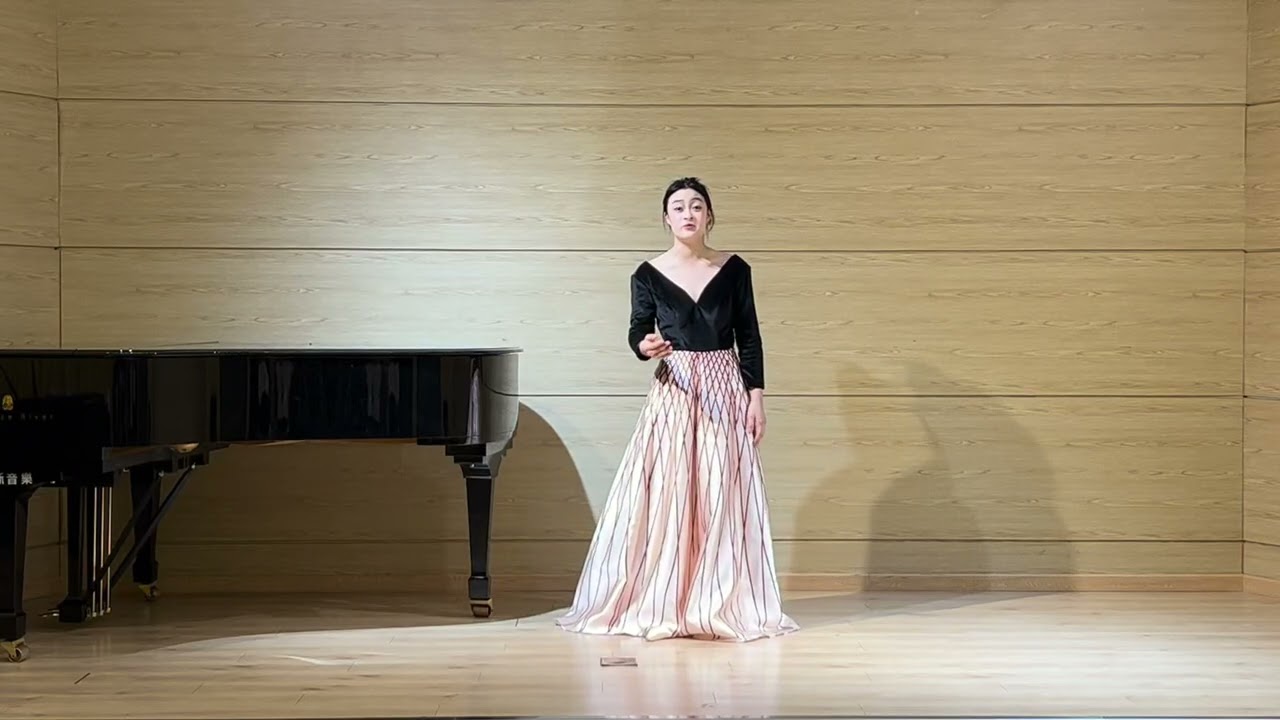 Allerseelen   Op.10, No.8    R. Strauss     (Diana:17J.alt)