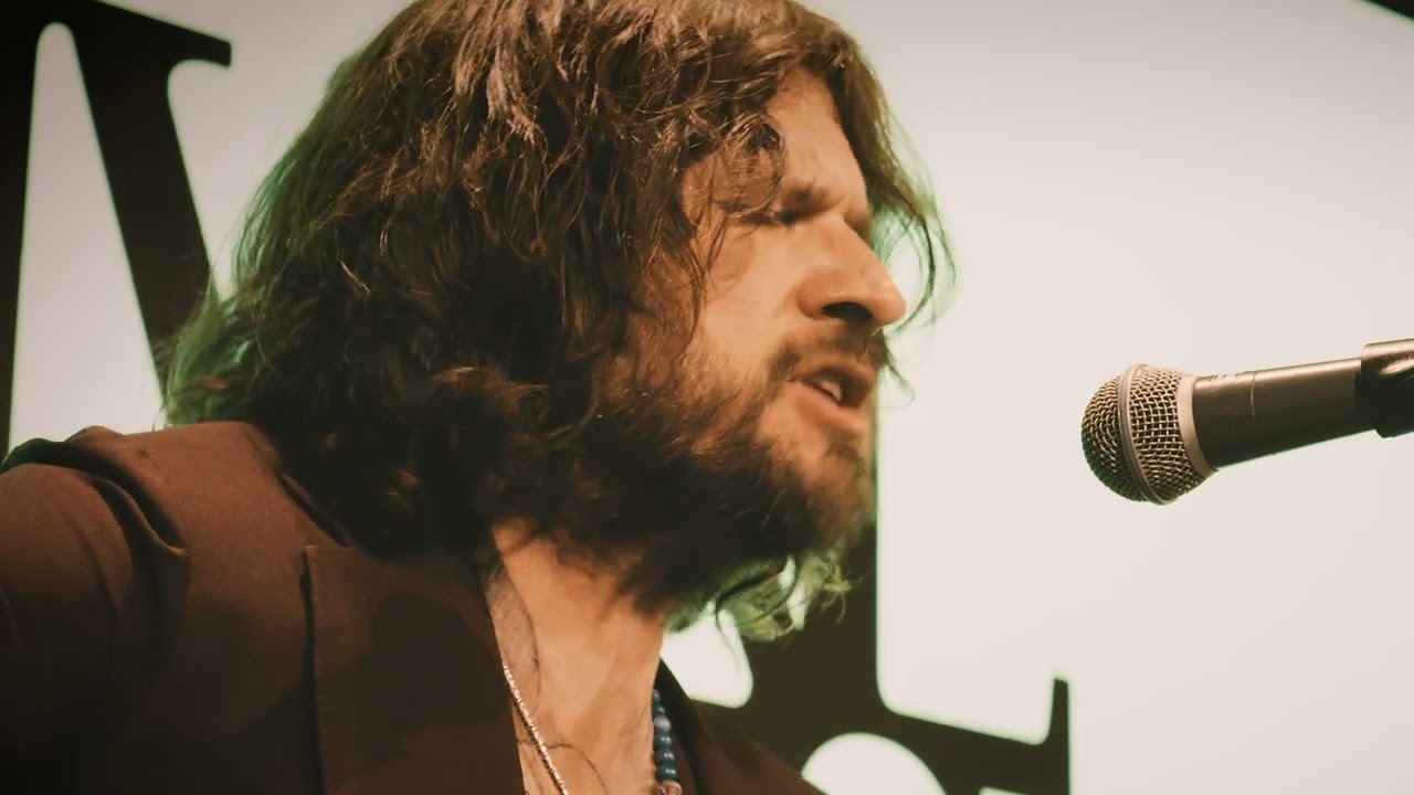 Rival Sons - Shooting Stars LIVE Acoustic version at Live Nation