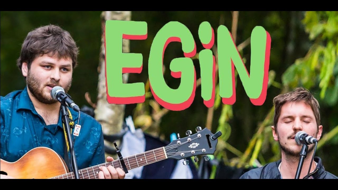 Egin - 'Barzh ar straed