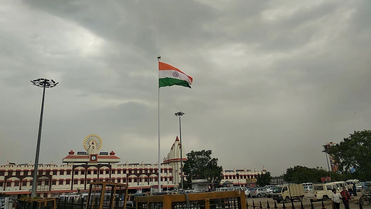 Indian national flag 🇮🇳 | VARANASI cantt | WhatsApp status | ANiKgrapher.5