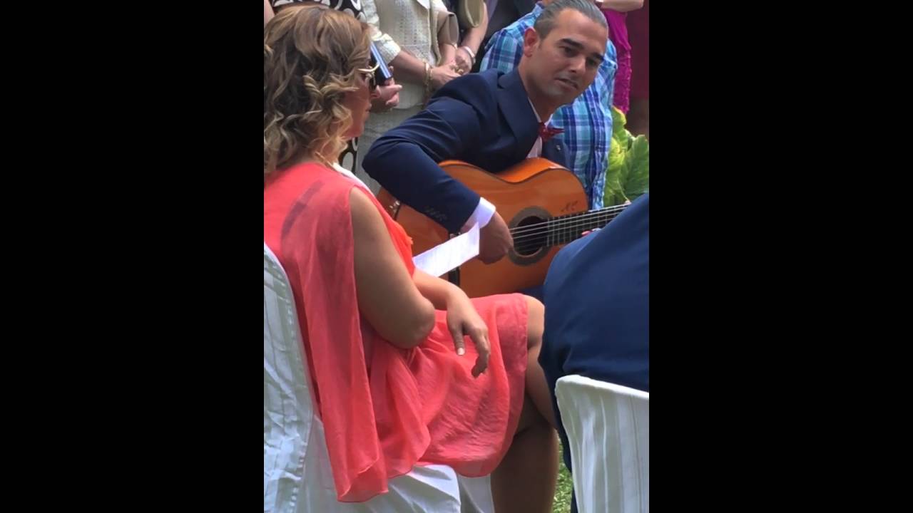 Pitu Cantando por Antonio Orozco