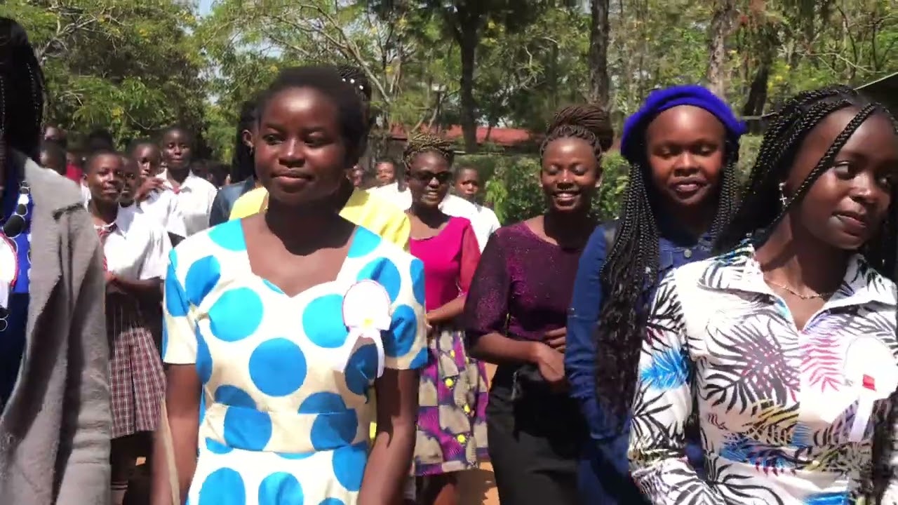 Kolanya girls national school celebrate total mean of 7.6 in Busia county . Part 2