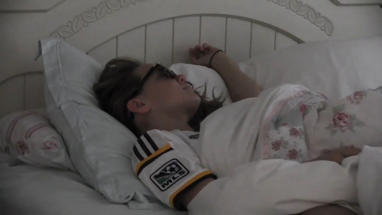 HOW TO CURE A HANGOVER