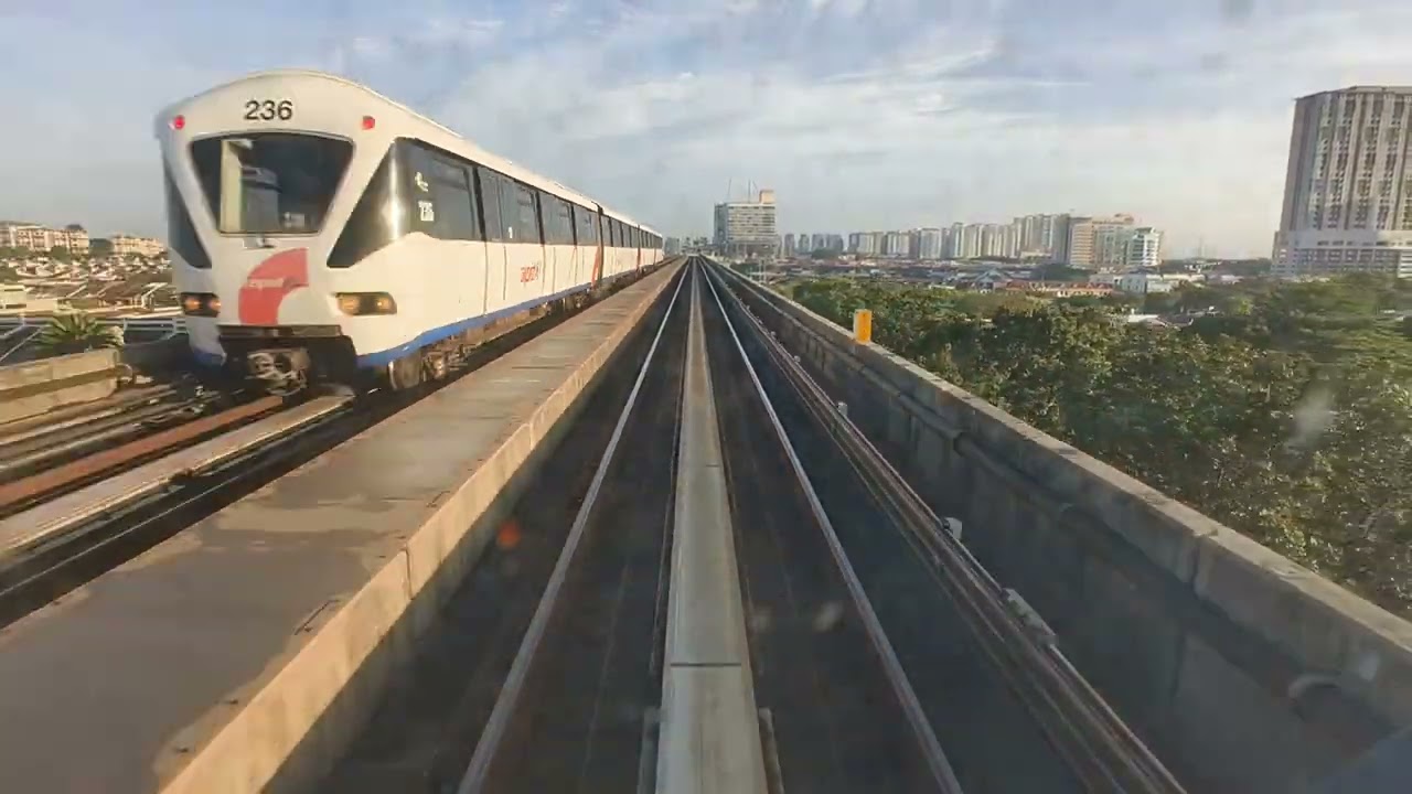 LRT Kelana Jaya Line Alstom Innovia Metro 300 TR33 | Glenmarie ➡️ USJ 7.