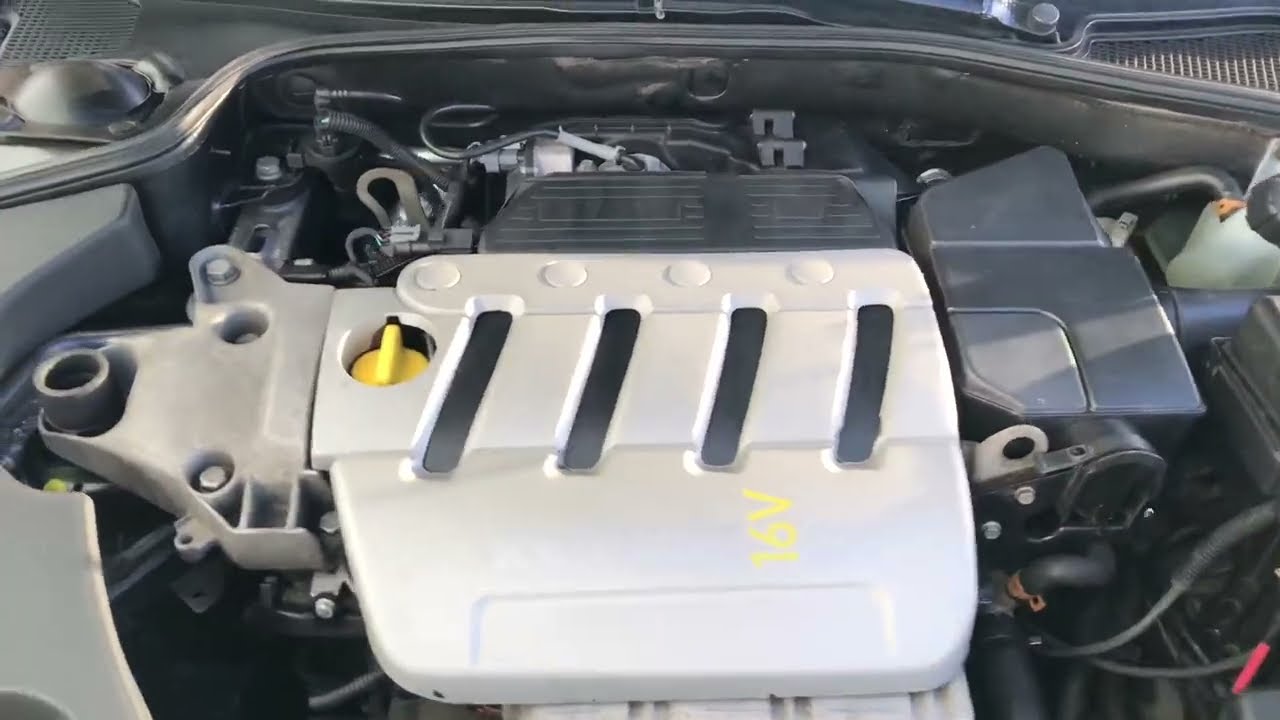 How to change the gasoline fuel filter of Renault Laguna 2