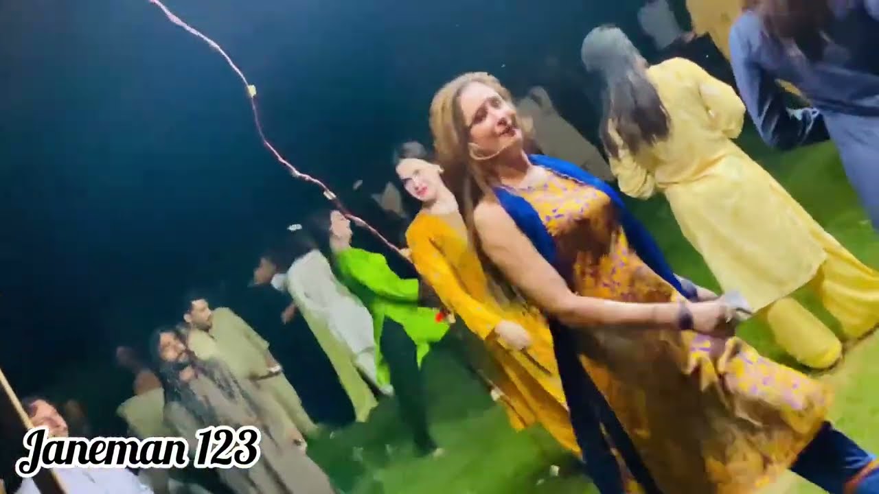 Kinza pathani New Dance Swabi 2024 / Miss kinza pathani / kinza Dance / Janeman 123
