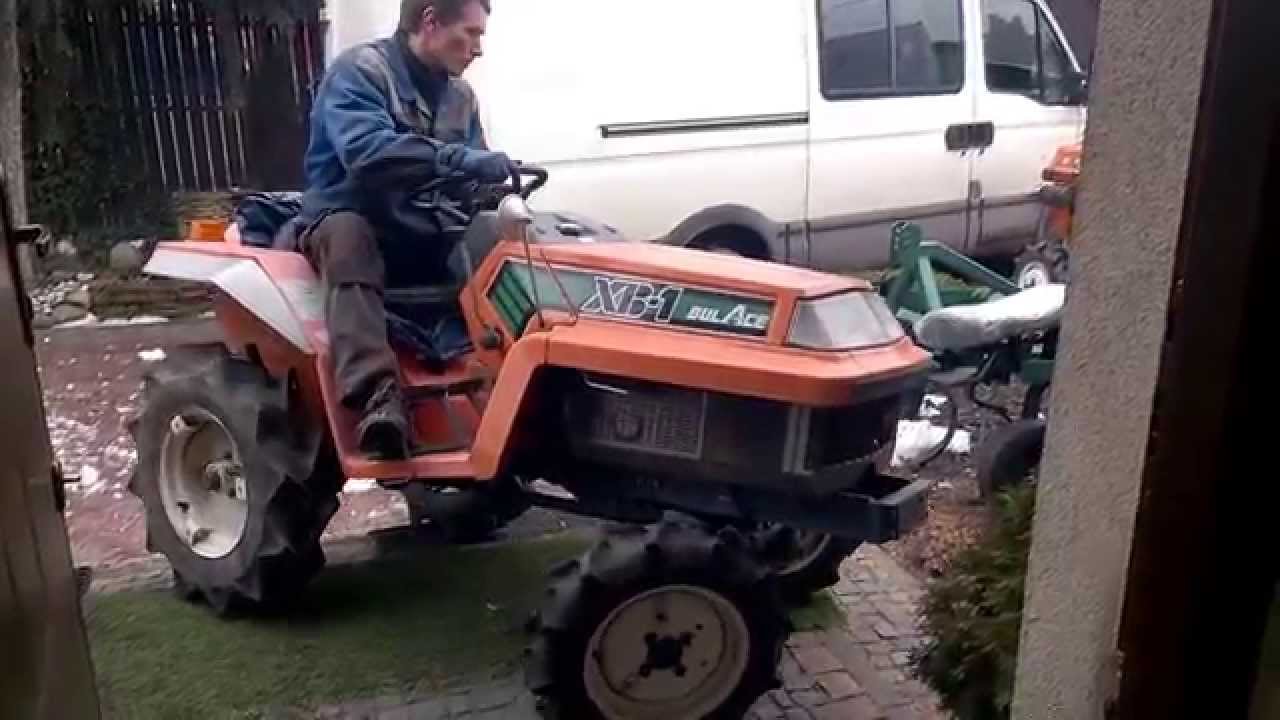 Mini-traktorek japoński kubota XB-1. www.traktorki-japonskie.waw.pl