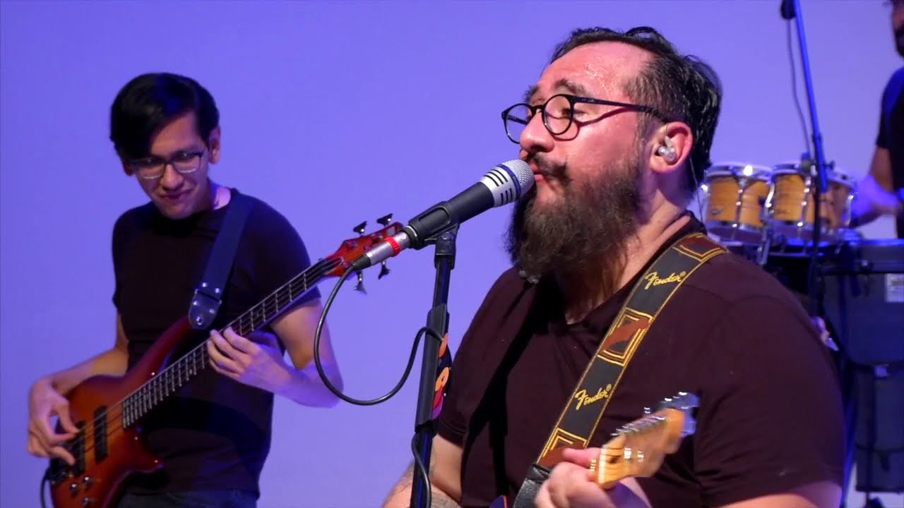 NUDO EN CONCIERTO