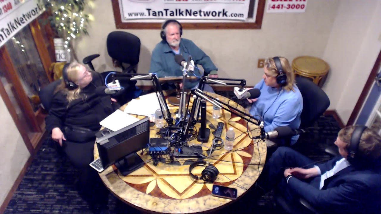 The Kelly Kelly Show