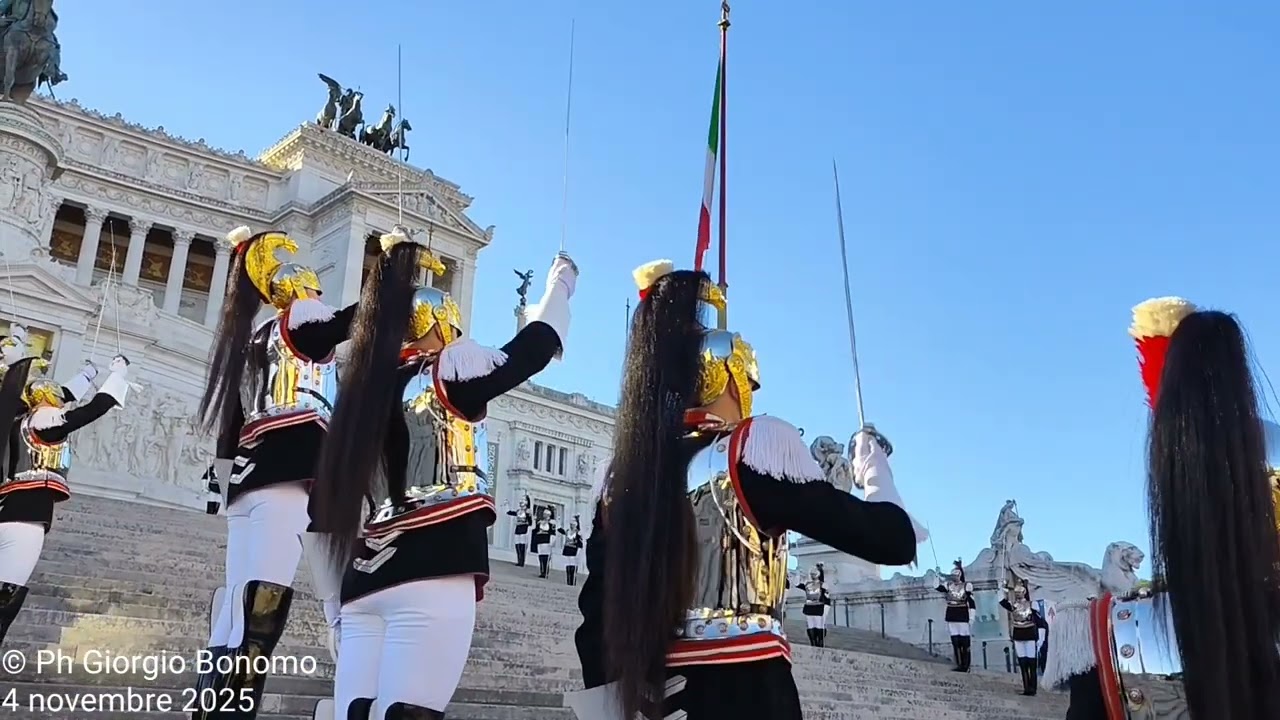 4 novembre 2025....Lo schieramento delle Forze Armate in piazza Venezia 