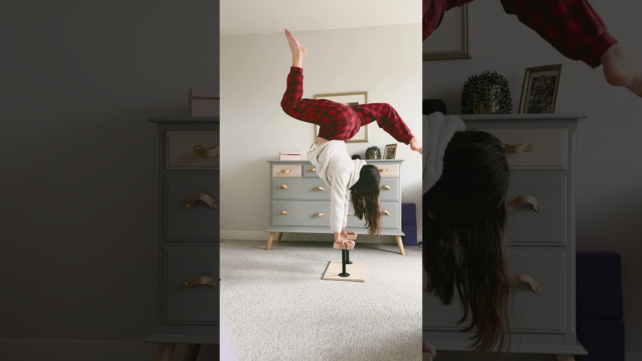 I got handstand canes! #handstandcanes #flexibility #contortion #shorts