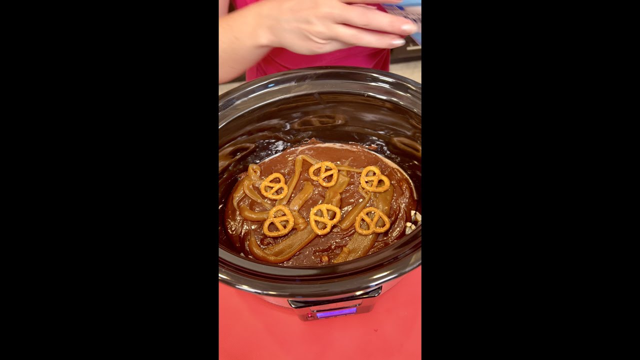 Crockpot caramel pretzel brownies are SO good! 🥨 😋