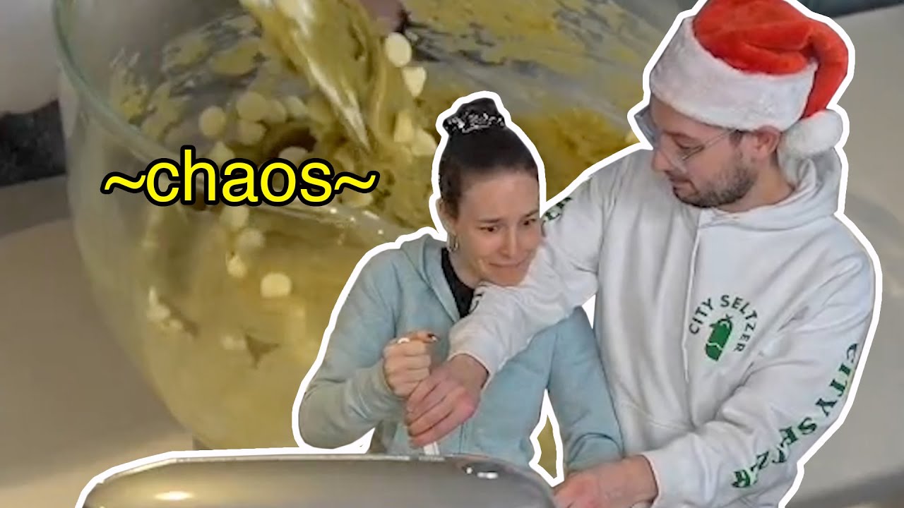 Simplybakelogical chaos in the kitchen🔥 - Simply Stream Highlights