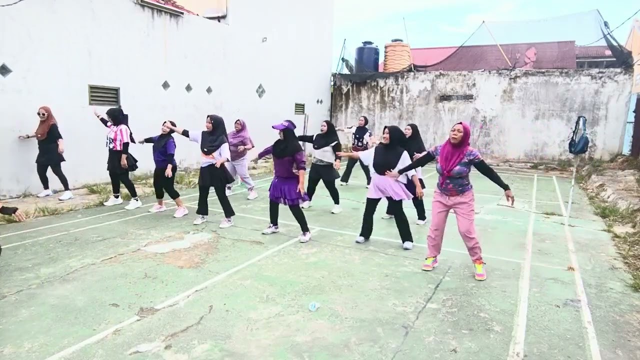 Aerobic 040226 Instruktur Mbak Ida