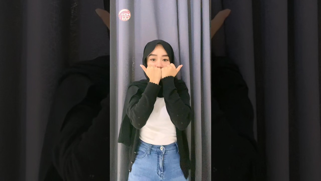dede gemes sedang aktif #shorts #joget #cantik #story #shortvideo