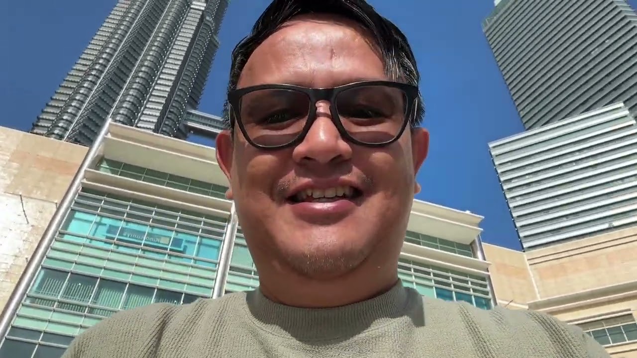 Private Trip Hari ke-3 Twin Towers, Batu Caves, Genting Highlands Malaysia