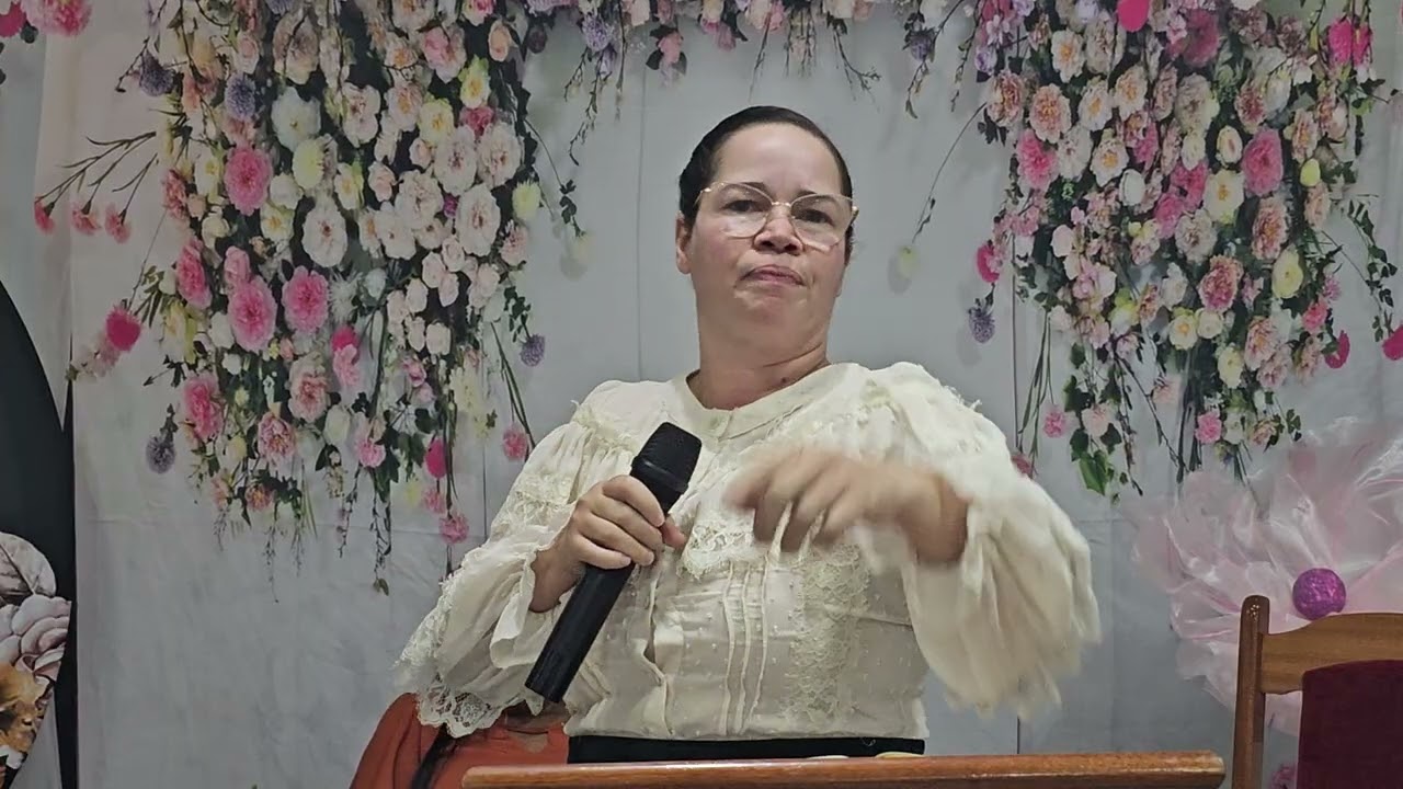 Miss: Adriana Melo - A PREGAÇÃO QUE VAI CONFRONTAR MUITAS PESSOAS NO SÉCULO ATUAL, MUITO FORTE VEJA😱