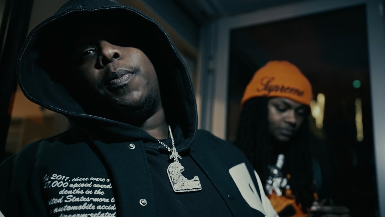 Samuel Shabazz, DaeMoney - Off The Curb (Official Video) (feat. Babyfxce E)