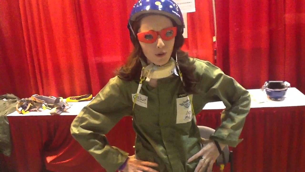 Emma Dumont from ABC Family's Bunheads ages 60 years in 60 seconds!