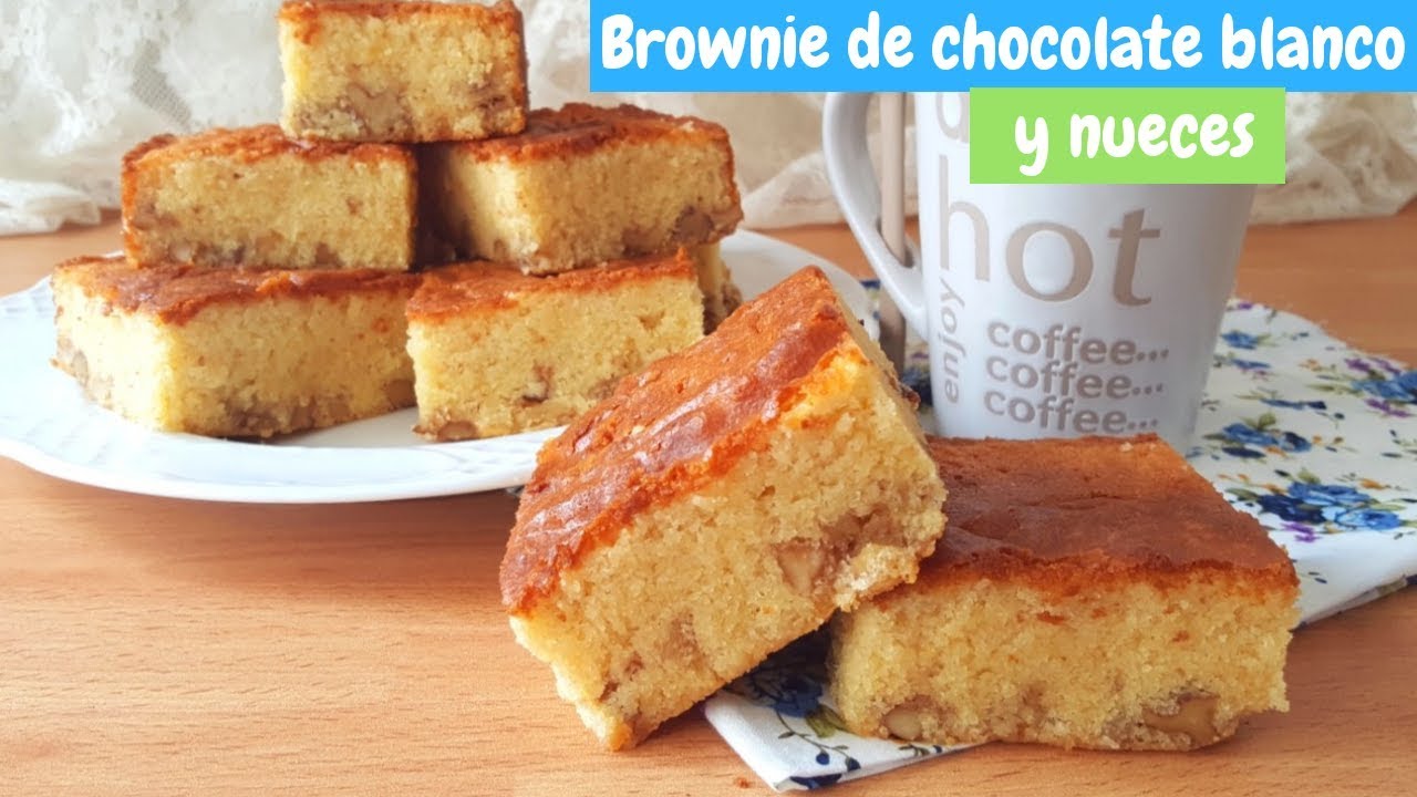 Brownie de chocolate blanco y nueces (Blondie) | Mi tarta preferida
