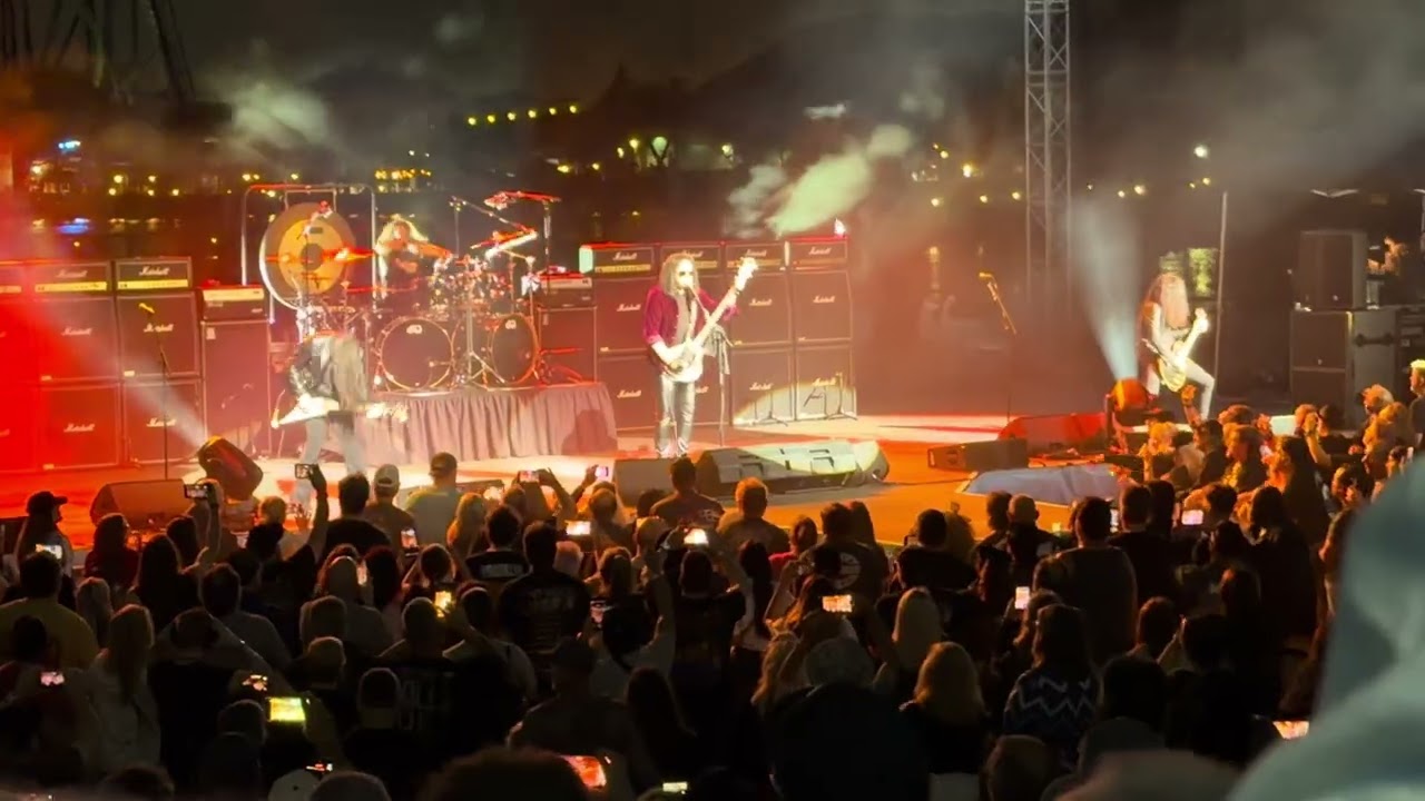 Gene Simmons (KISS)- Calling Dr. Love. Sea World Orlando, Febrero 2026.