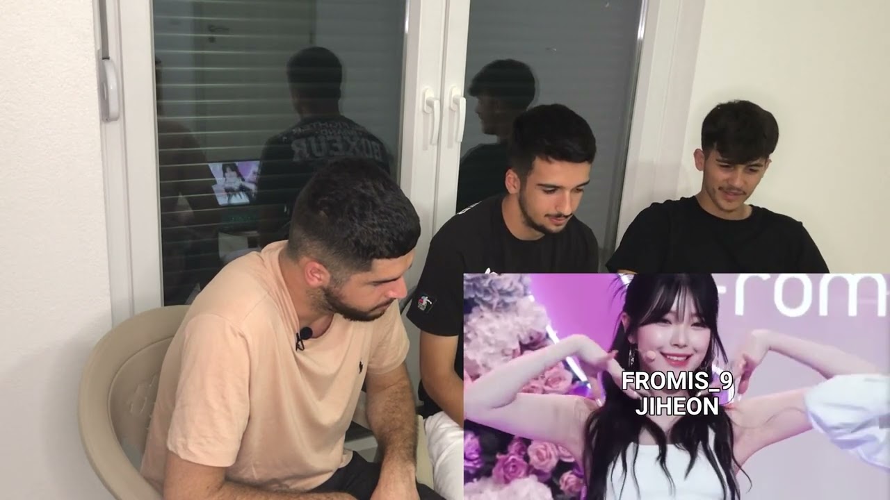 FNF Reacting to Kpop idols crying during fancalls  #kpop  #reaction
