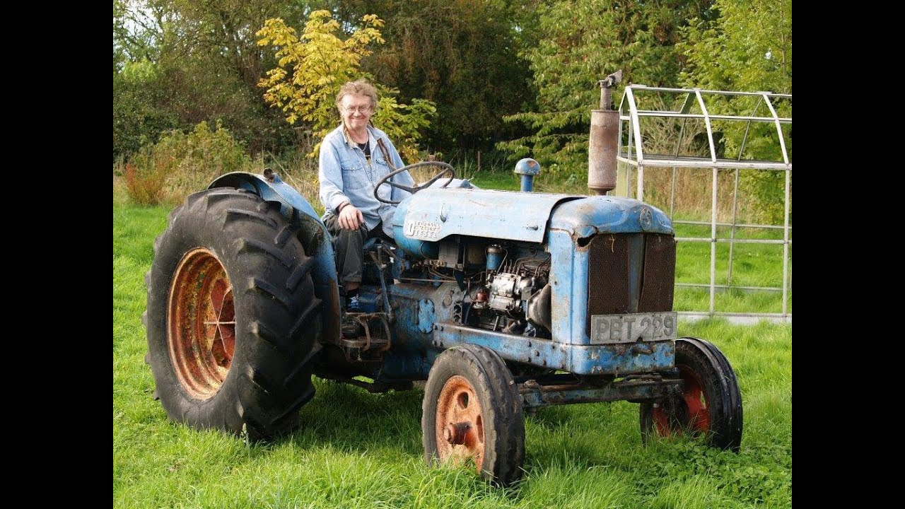 Fordson Major E1A rebuild, Part 15, Stripping and rebuilding the steering box.
