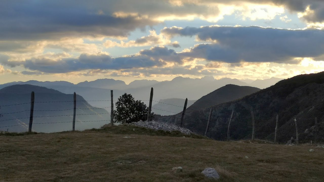Na Lukomir