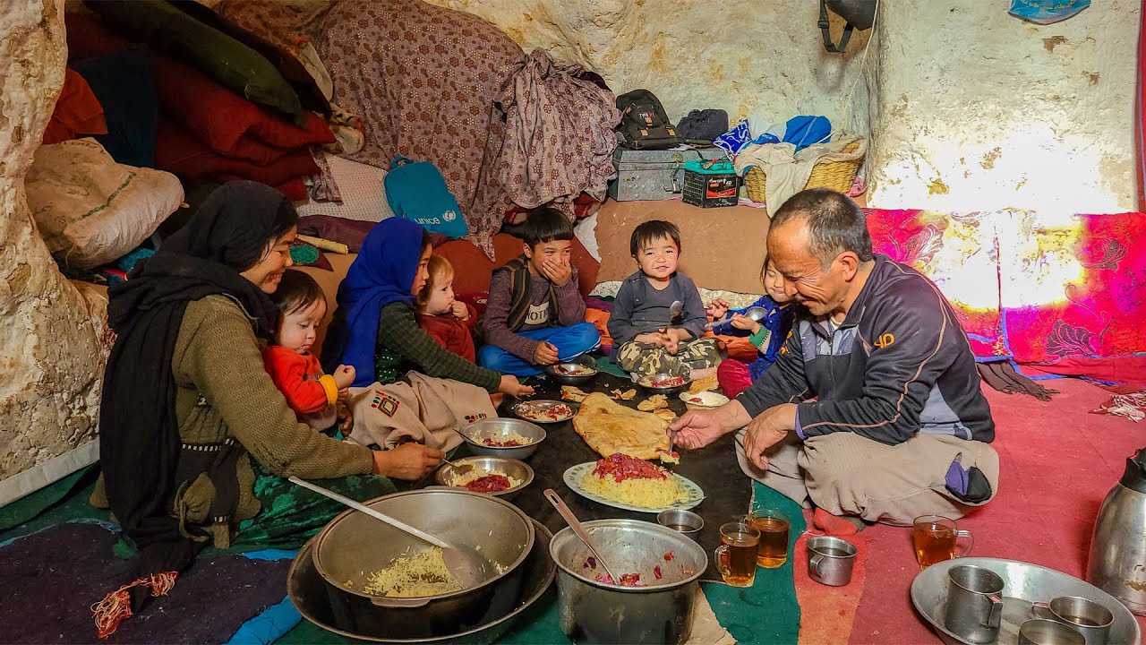 Living and Cooking like 2000 Years Ago in a Cave | Village Life Afghanistan